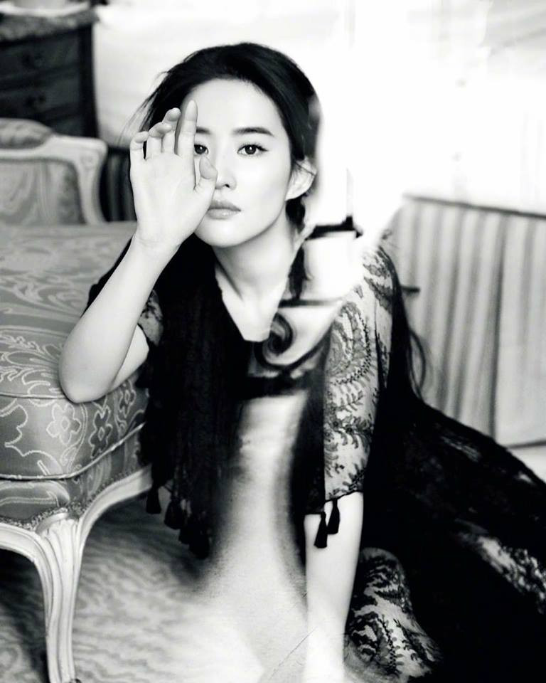 Yifei Liu: pic #1120358