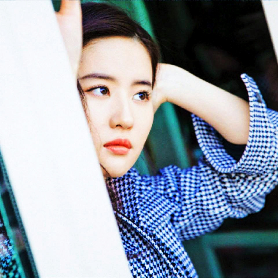 Yifei Liu: pic #1120256