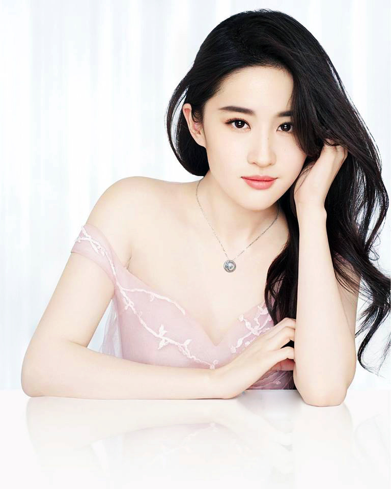 Yifei Liu: pic #1120196