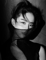 Yifei Liu photo #