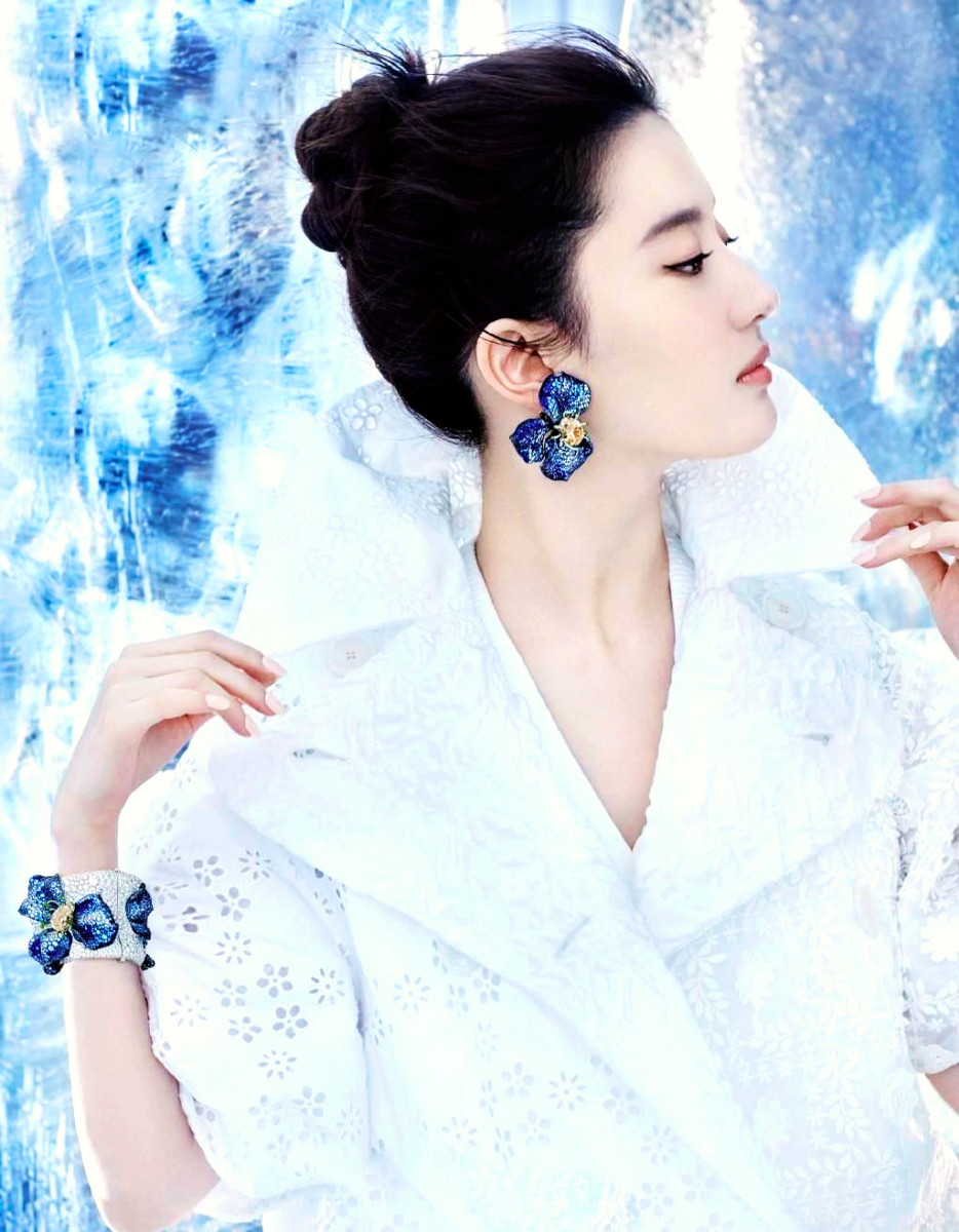 Yifei Liu: pic #1120157