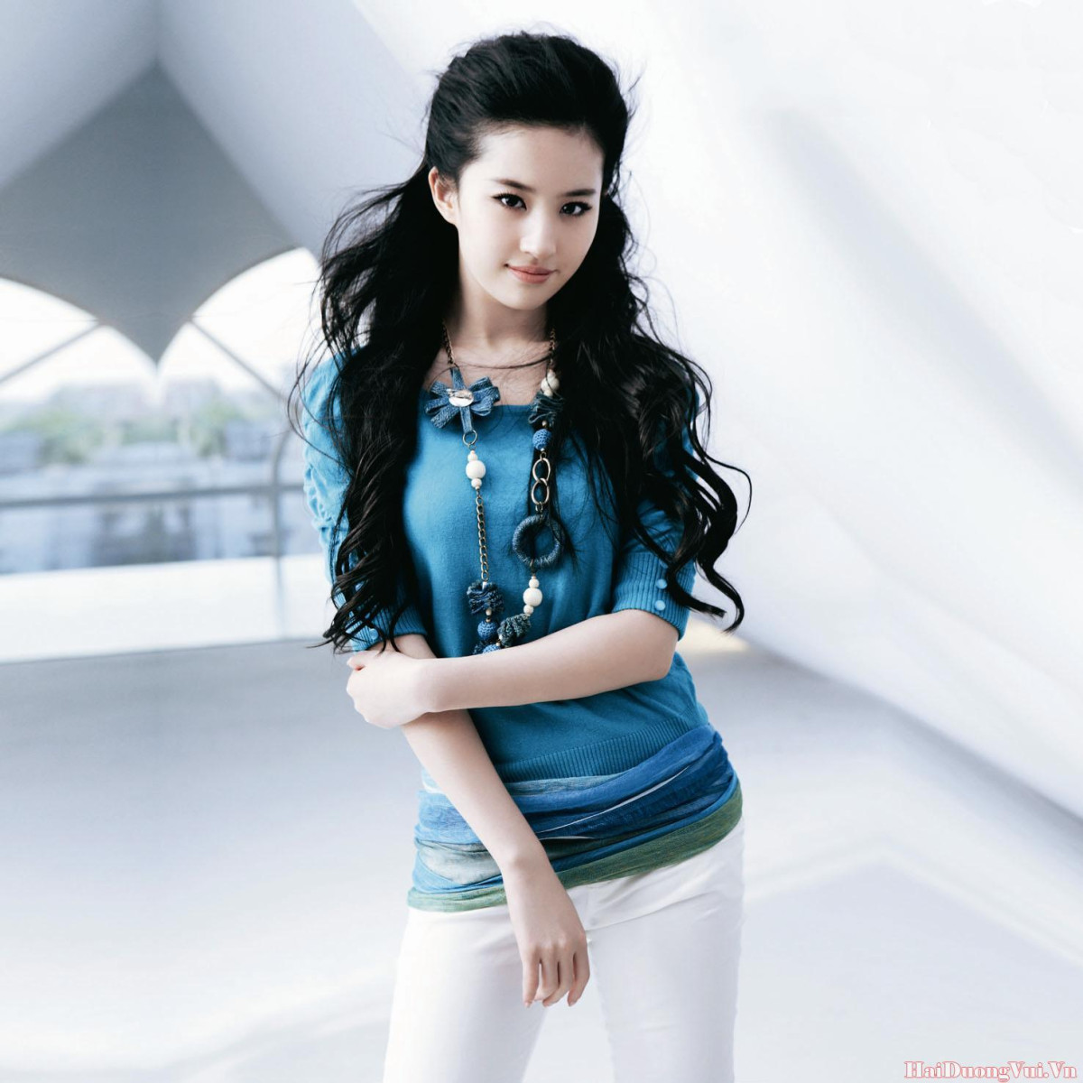 Yifei Liu: pic #1120246