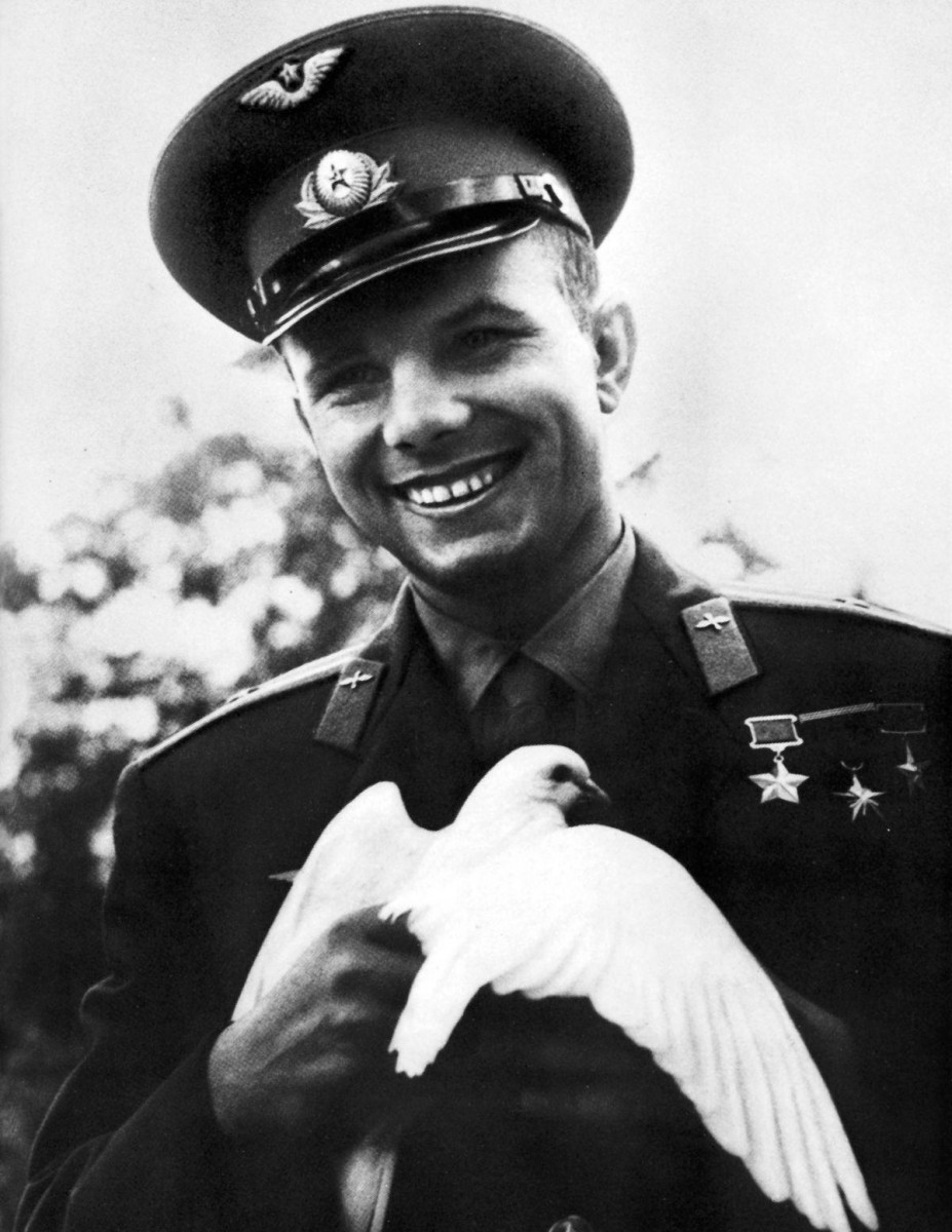 Yuri Gagarin: pic #368156