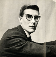 Yves Saint Laurent photo #