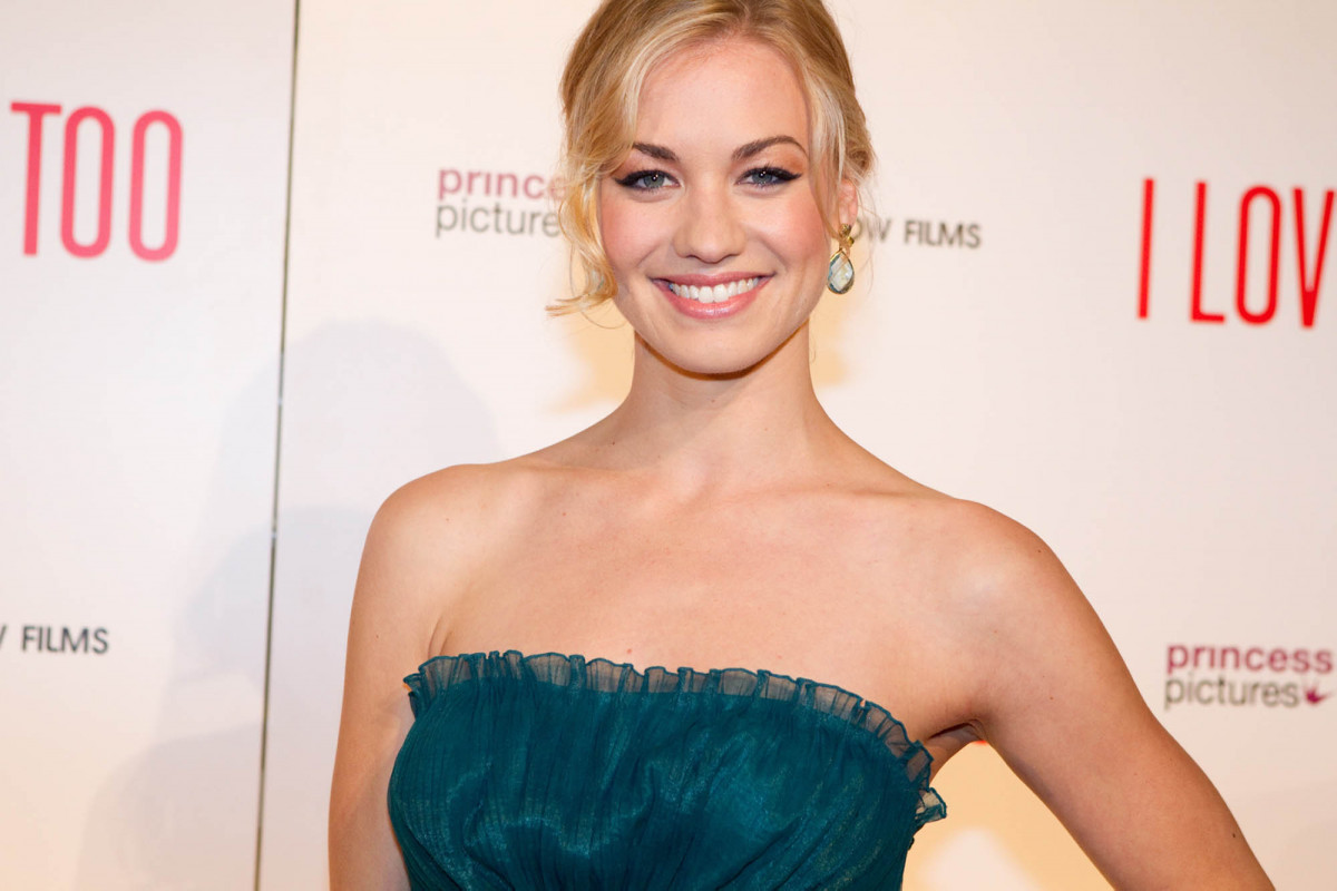 Yvonne Strahovski: pic #675765