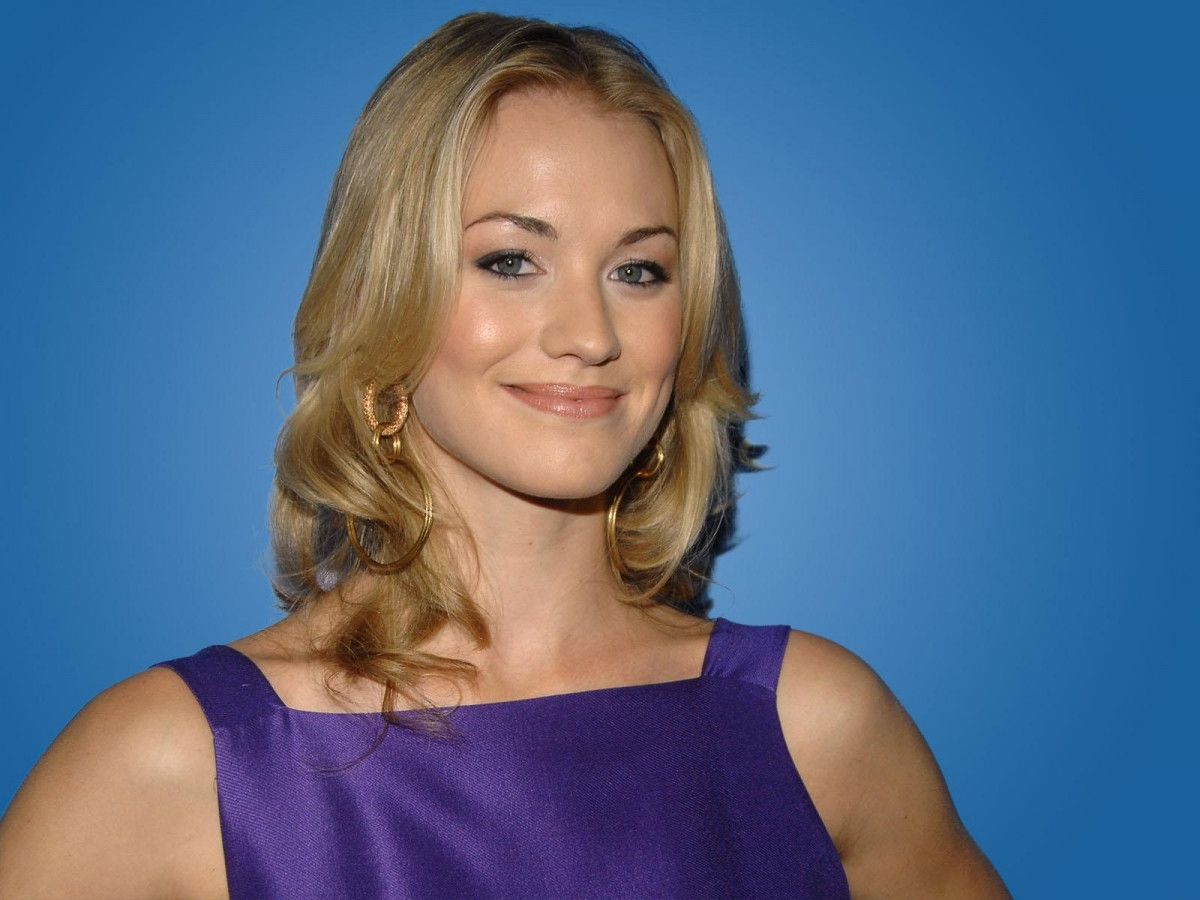 Yvonne Strzechowski: pic #262591