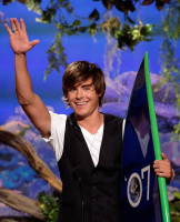 photo 21 in Zac Efron gallery [id147063] 2009-04-14
