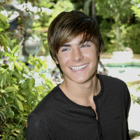 Zac Efron photo #