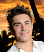 photo 21 in Zac Efron gallery [id308985] 2010-11-25