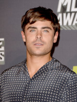 photo 21 in Zac Efron gallery [id667521] 2014-02-10