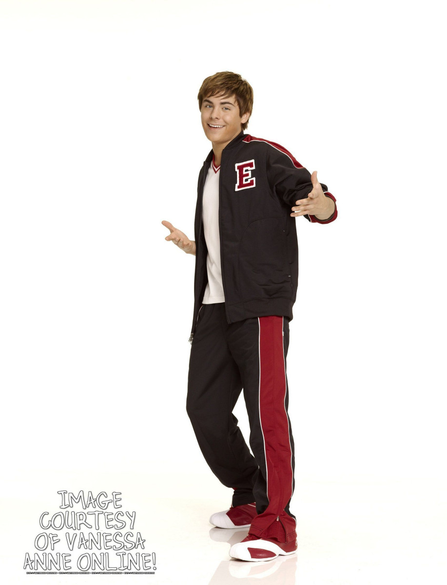 Zac Efron: pic #130001