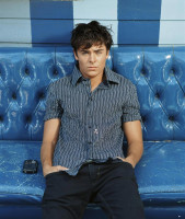 Zac Efron photo #