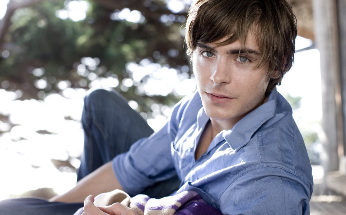 Zac Efron: pic #130121