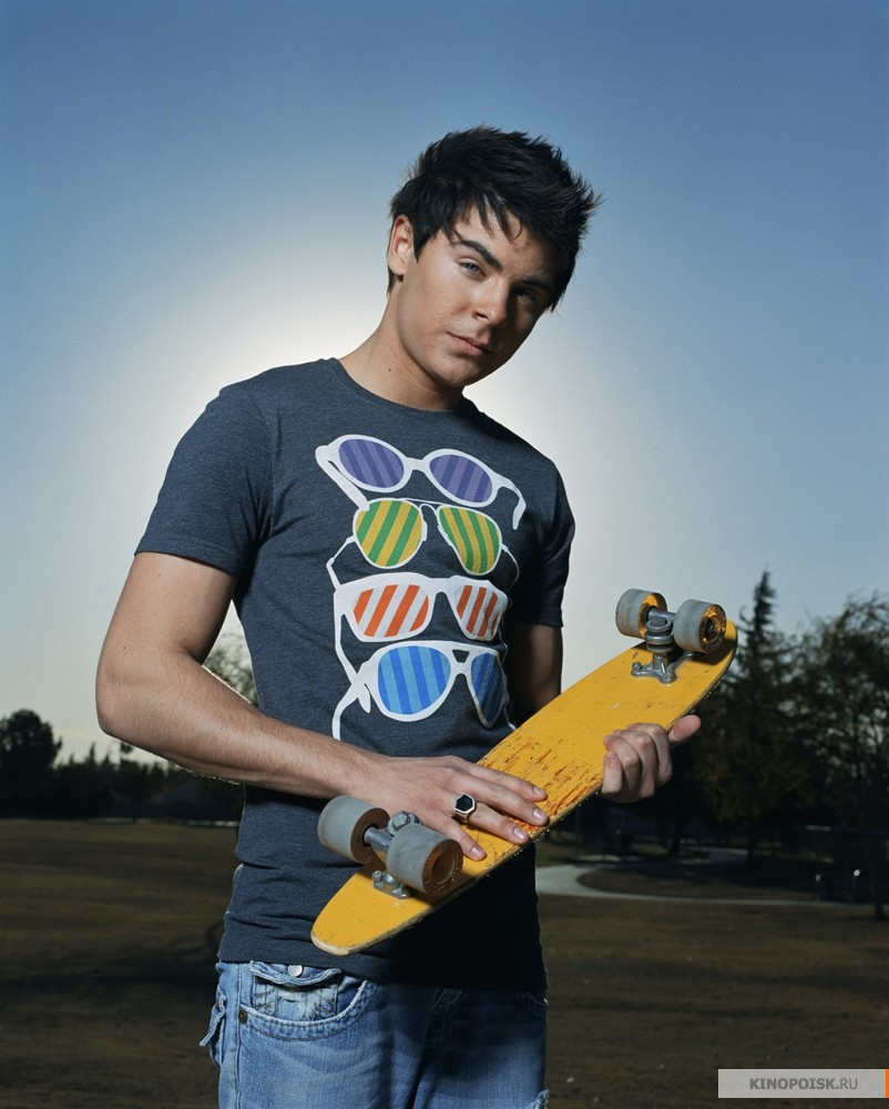 Zac Efron: pic #130082