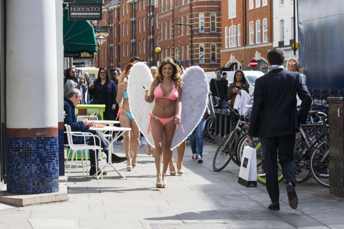 Zara Holland: pic #937910
