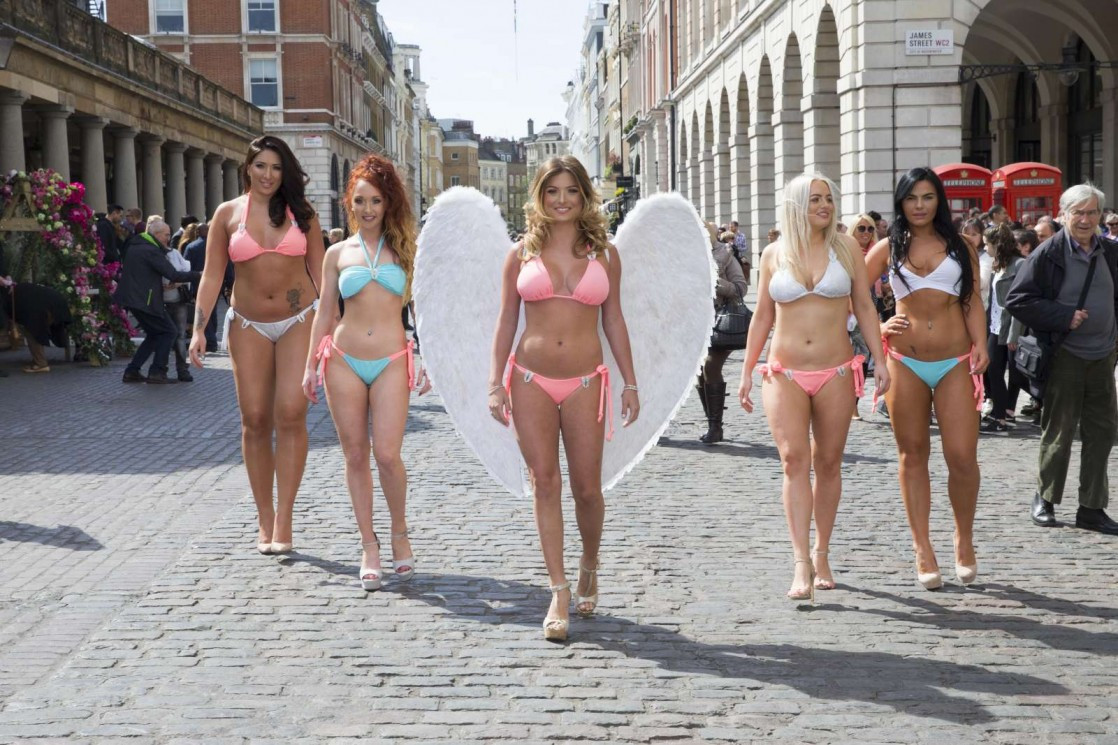 Zara Holland: pic #937909