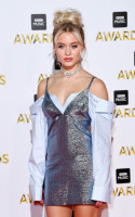 Zara Larsson photo #