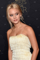 Zara Larsson photo #