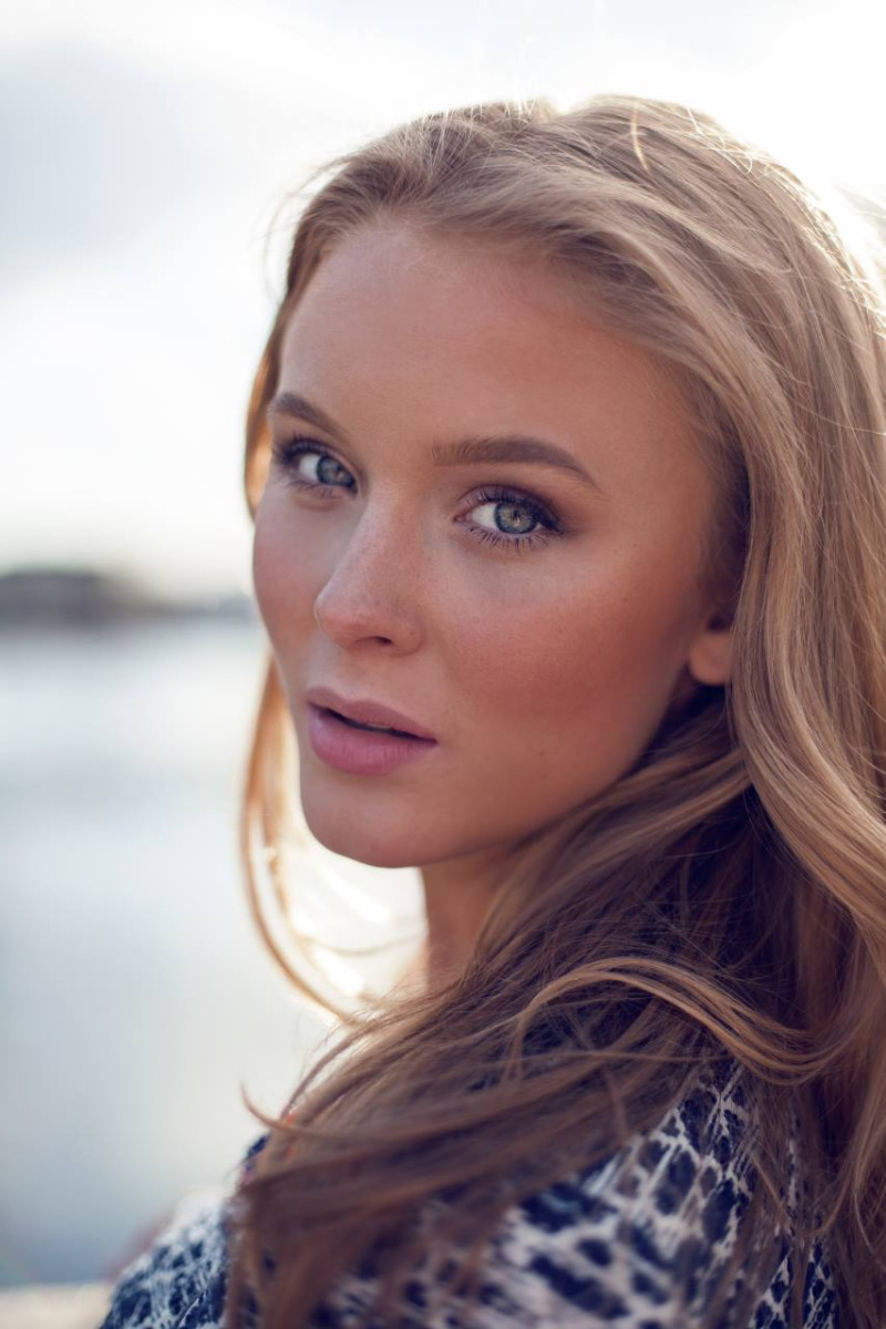 Zara Larsson: pic #902523
