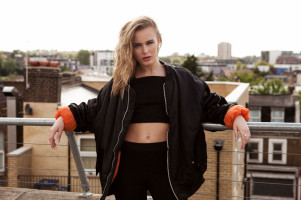 Zara Larsson photo #