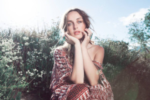 Zella Day photo #