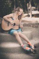 Zella Day photo #