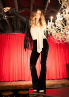 Zella Day photo #