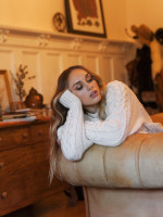 Zella Day photo #