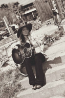 Zella Day photo #