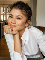 Zendaya photo #