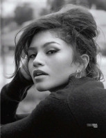 Zendaya photo #