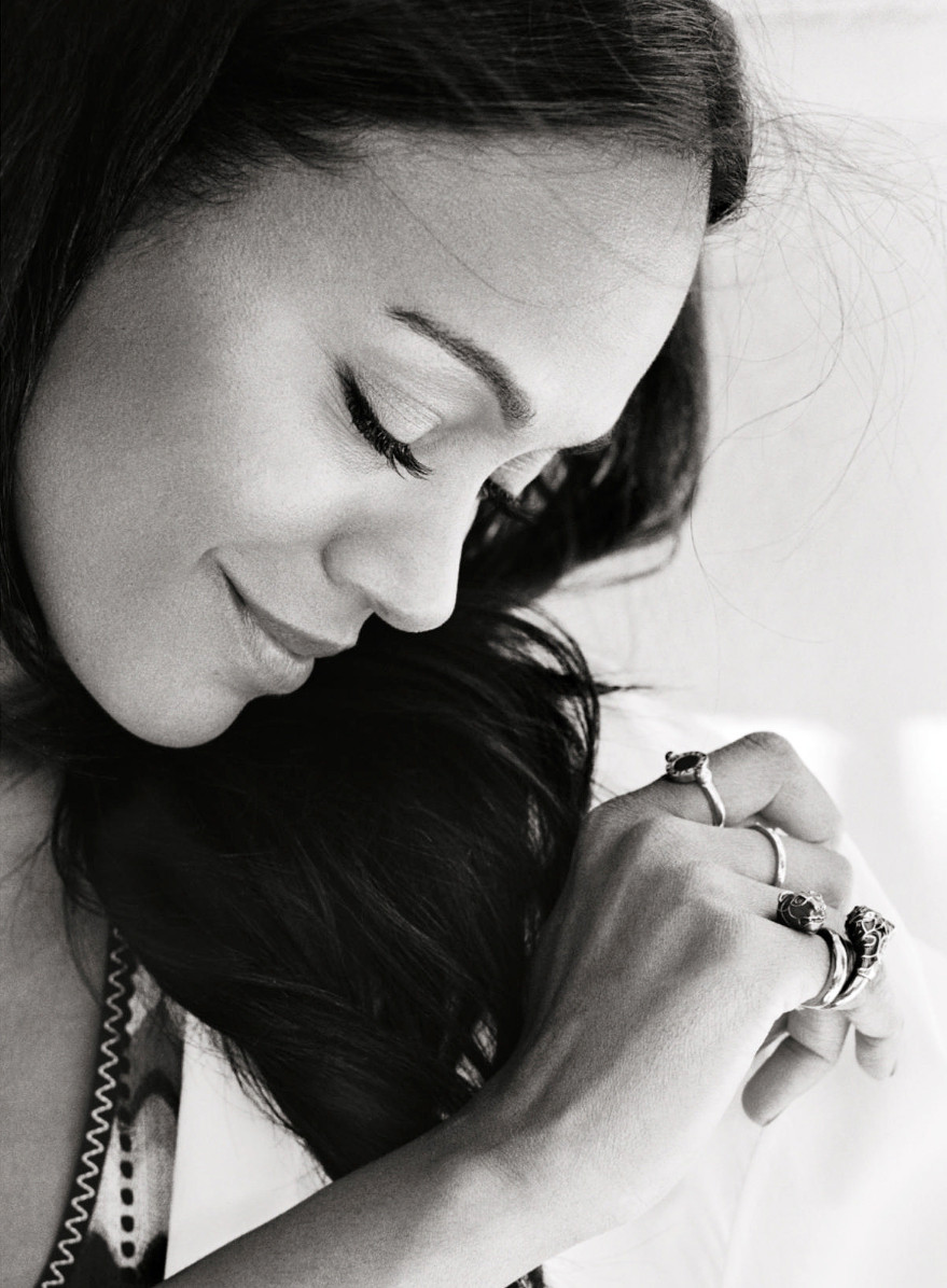 Zoe Saldana: pic #781314