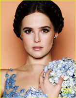 Zoey Deutch photo #