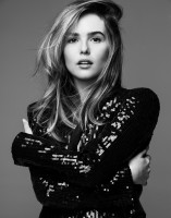 Zoey Deutch photo #