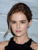 Zoey Deutch photo #