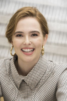 Zoey Deutch photo #