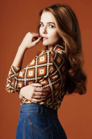 Zoey Deutch photo #