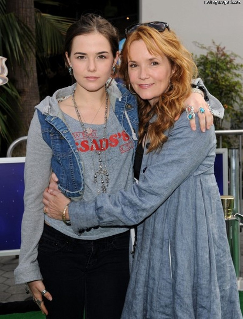 Zoey Deutch: pic #624776