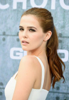 Zoey Deutch photo #
