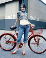 Zooey Deschanel photo #