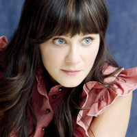 Zooey Deschanel photo #