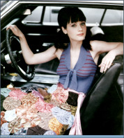 Zooey Deschanel photo #