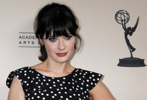 Zooey Deschanel photo #