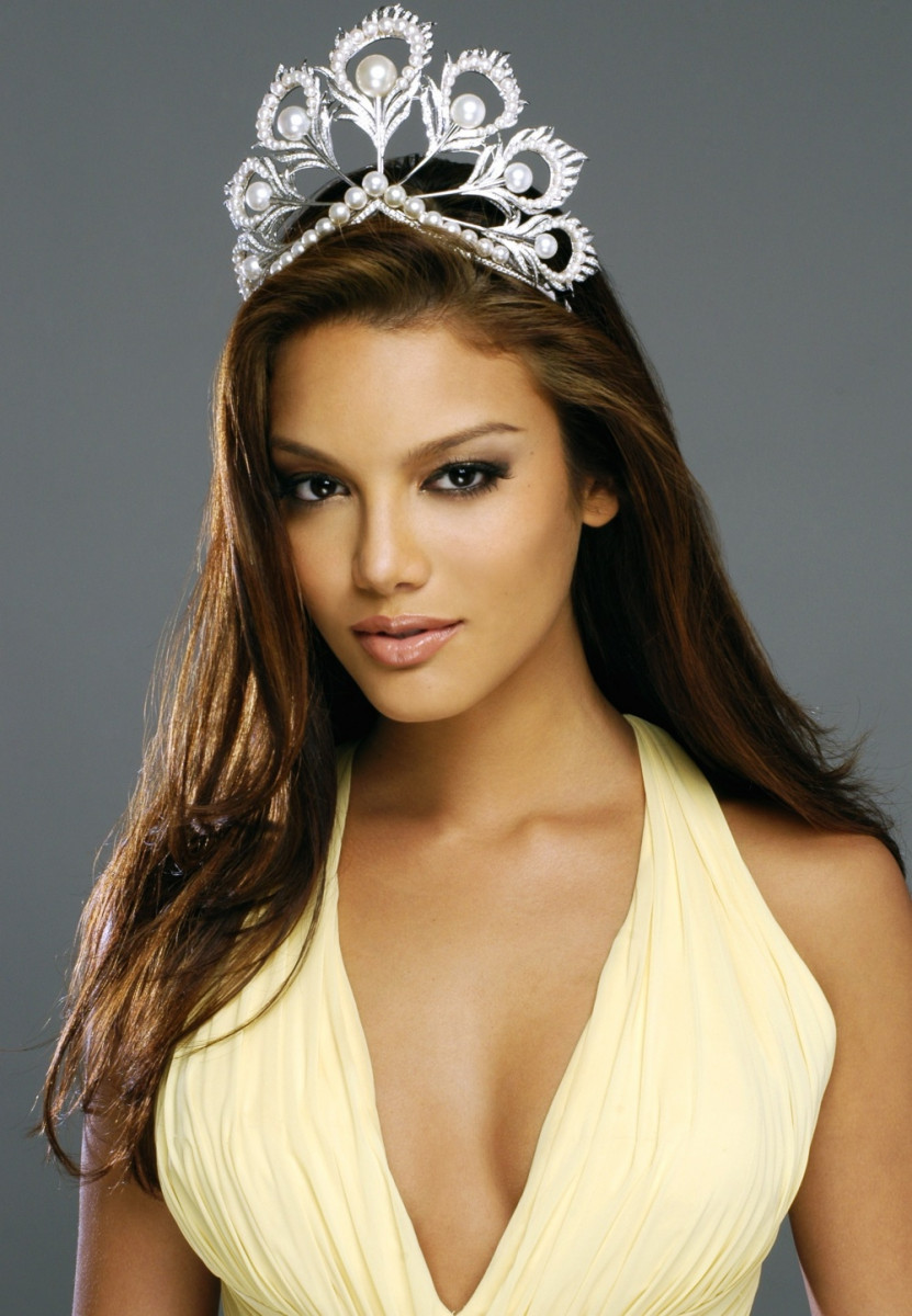 Zuleyka Rivera Mendoza: pic #1043371