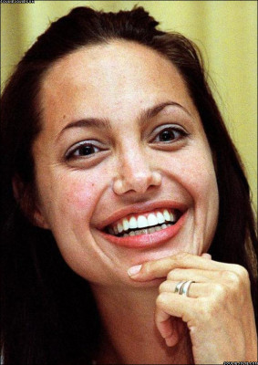 Angelina Jolie