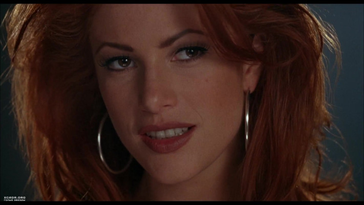 Angie Everhart