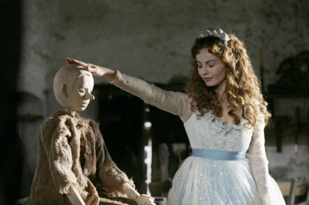 Violante Placido