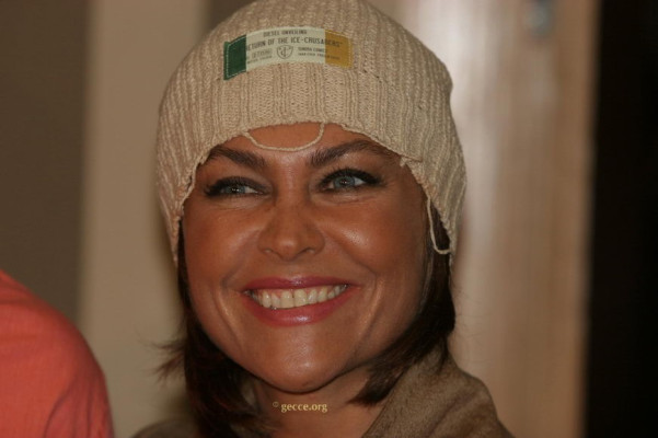 Hulya Avsar