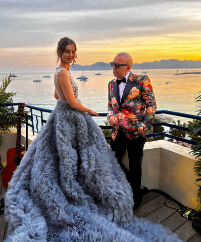 Mahlagha Jaberi at the premiere of "Top Gun: Maverick" - Cannes Film Festival 