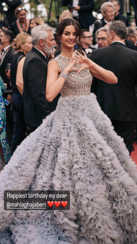 Mahlagha Jaberi at the premiere of "Top Gun: Maverick" - Cannes Film Festival 